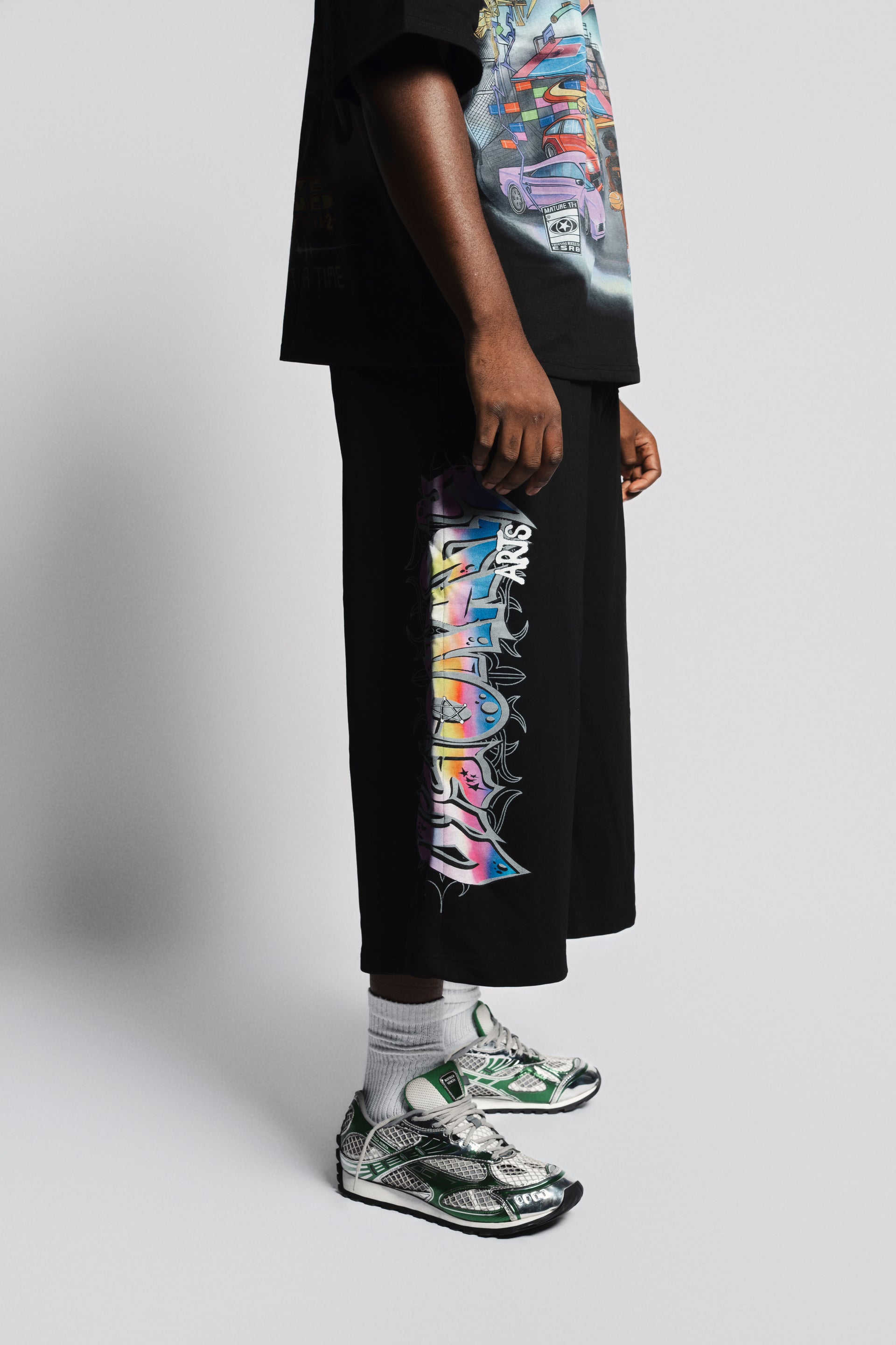 V4 - ColorBomb Shorts