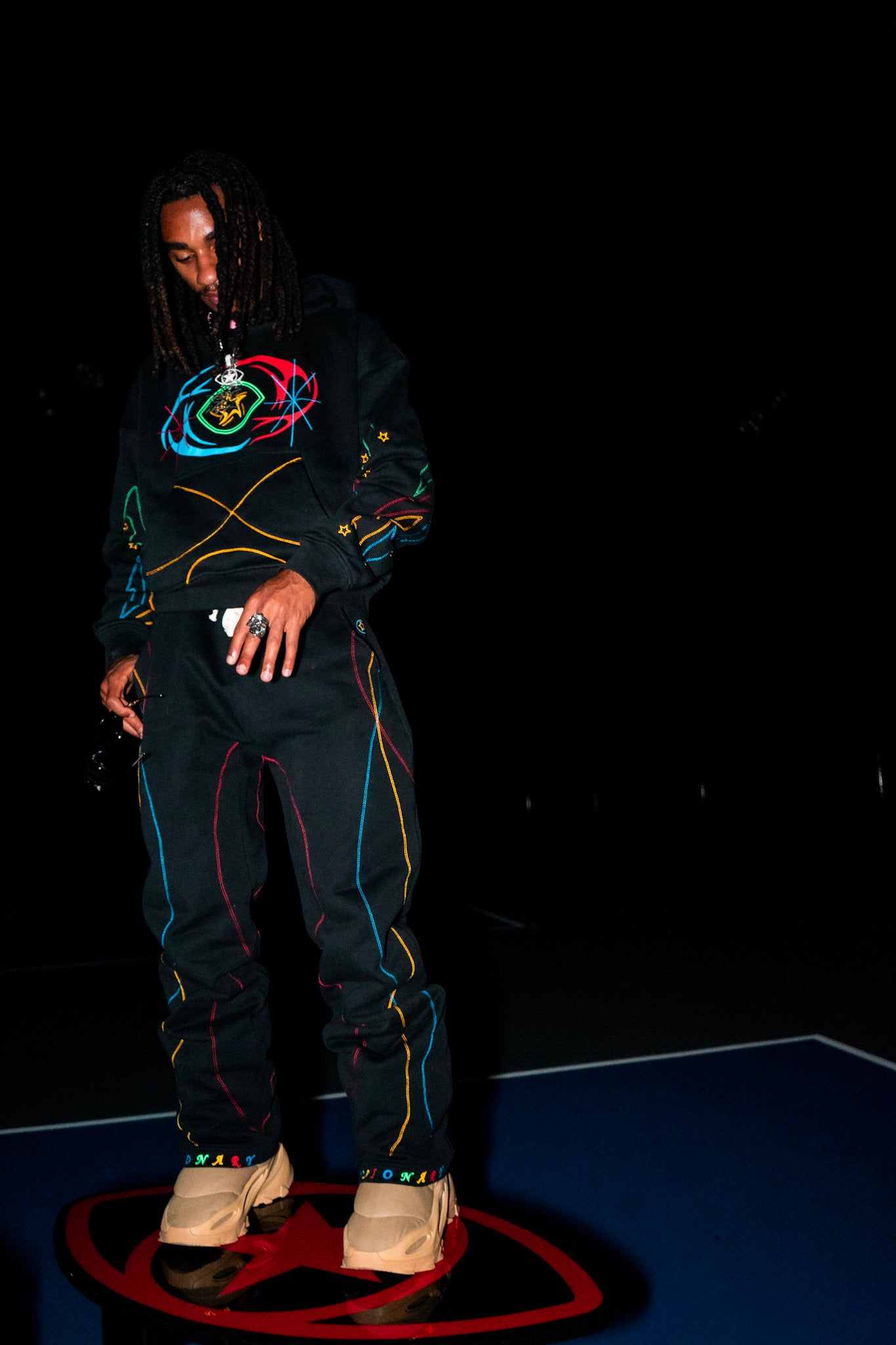 V2 SWEATSUIT (BLACK)